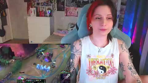 Snapshot of yum_neko_chan chatting on 01-09-26, 03:15 Kris online show from 01-09-26, 03:15