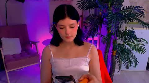 Yumi online show from 03-18-26, 02:31