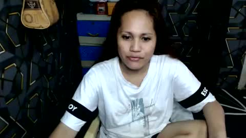 yumi online show from 06-11-26, 12:32
