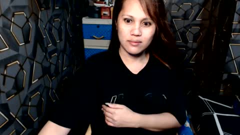 Snapshot of yumi_white chatting on 07-25-26, 10:51 yumi online show from 07-25-26, 10:51