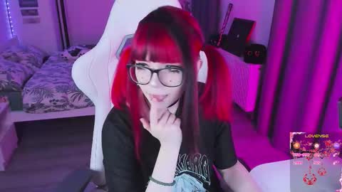 Yumi 3 online show from 01-18-26, 02:32