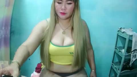 yummy_via online show from 02-13-26, 12:56