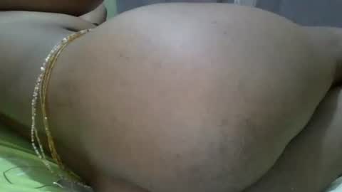 Snapshot of yummychocolate_2 chatting on 10-14-25, 03:29 YUMMY online show from 10-14-25, 03:29