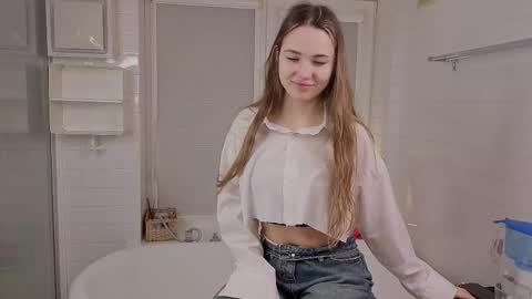 Emily online show from 02-07-26, 05:16