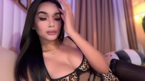 Snapshot of yummyrenalyn chatting on 04-21-26, 09:39 Goddes Renalyn online show from 04-21-26, 09:39