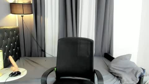 baby kahth online show from 06-22-26, 04:48