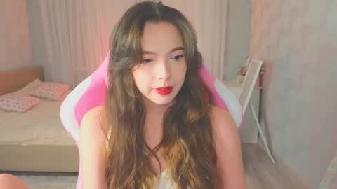 Snapshot of yuna_sunshy chatting on 10-09-25, 12:08 Yuna online show from 10-09-25, 12:08