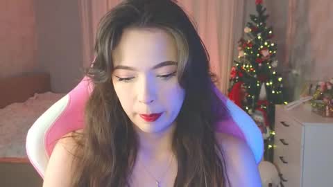 Snapshot of yuna_sunshy chatting on 12-16-25, 12:48 Yuna online show from 12-16-25, 12:48