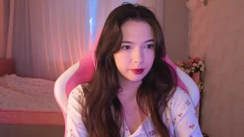 Snapshot of yuna_sunshy chatting on 04-21-26, 02:48 Yuna online show from 04-21-26, 02:48