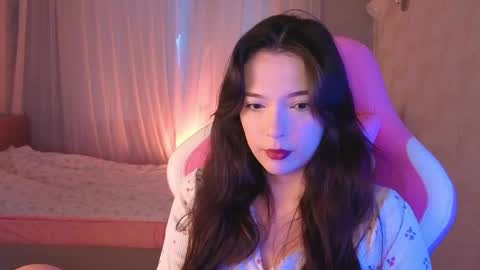 Snapshot of yuna_sunshy chatting on 04-21-26, 02:51 Yuna online show from 04-21-26, 02:51
