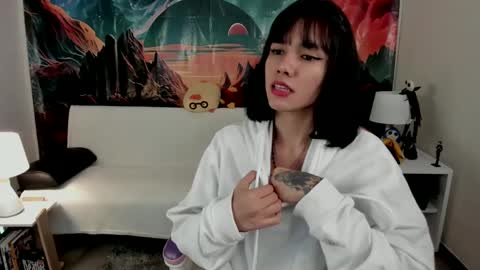 Yuna online show from 10-07-25, 02:58