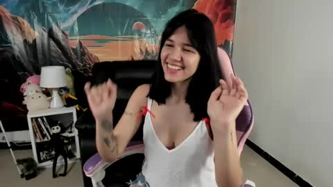 Snapshot of yunablack chatting on 07-14-26, 03:29 Yuna online show from 07-14-26, 03:29