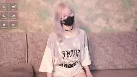 Snapshot of yunakiss chatting on 02-27-26, 09:15 Yuna online show from 02-27-26, 09:15