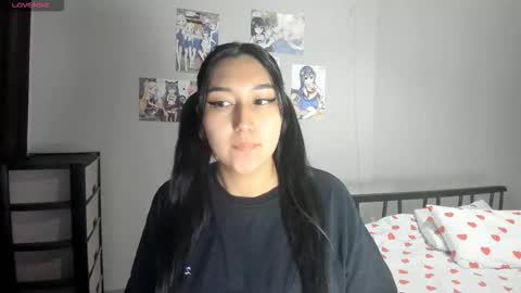 Snapshot of yunami_chan chatting on 01-15-26, 10:42 Yumi online show from 01-15-26, 10:42