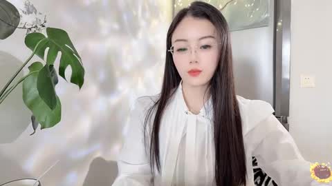 YunEr online show from 02-25-25, 06:58