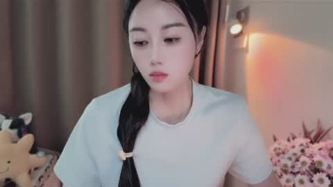 Snapshot of yuner0715 chatting on 06-22-26, 06:54 YunEr online show from 06-22-26, 06:54