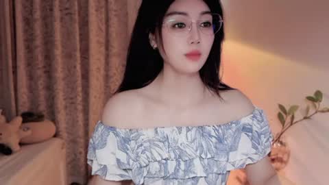 Snapshot of yuner0715 chatting on 07-06-26, 03:03 YunEr online show from 07-06-26, 03:03