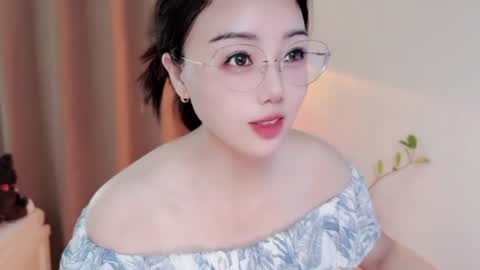 Snapshot of yuner0715 chatting on 07-15-26, 02:50 YunEr online show from 07-15-26, 02:50