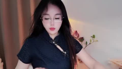 Snapshot of yuner0715 chatting on 07-16-26, 02:50 YunEr online show from 07-16-26, 02:50