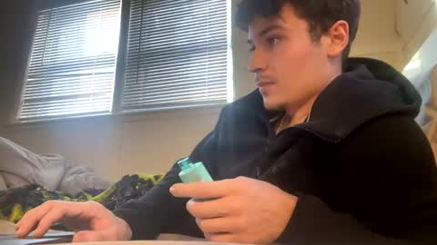 yungstudbev online show from 01-28-25, 08:58