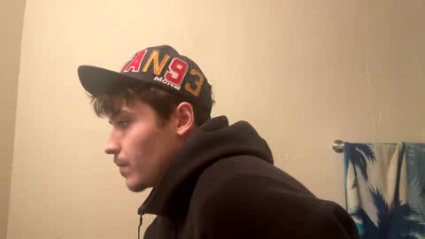 yungstudbev online show from 02-05-25, 01:04