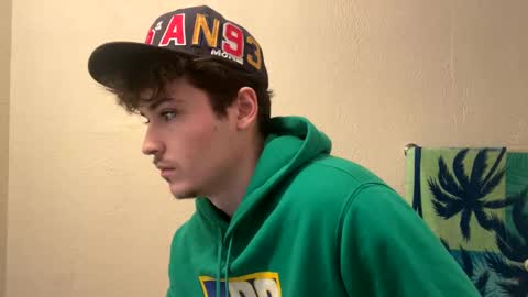 yungstudbev online show from 02-10-25, 09:58