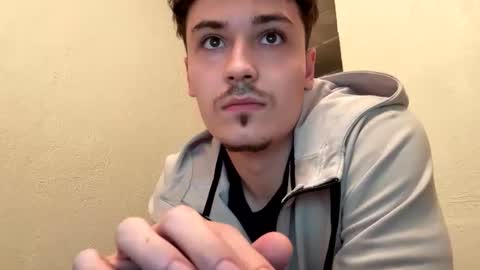 yungstudbev online show from 09-09-25, 01:49