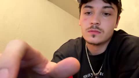 yungstudbev online show from 10-19-25, 12:44