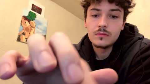 yungstudbev online show from 11-07-25, 08:42