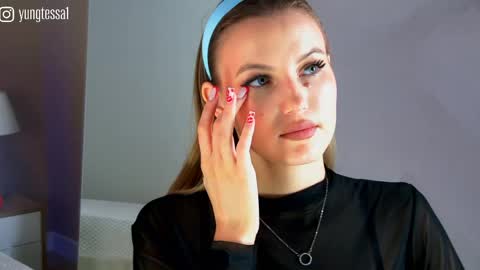 Tessa online show from 05-25-26, 06:36