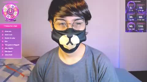 Snapshot of yuniorb chatting on 06-16-26, 03:31 the puppy boy online show from 06-16-26, 03:31
