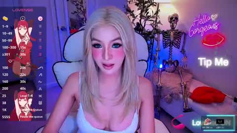 Snapshot of yurasiand0ll chatting on 09-27-25, 01:21 Sasa online show from 09-27-25, 01:21