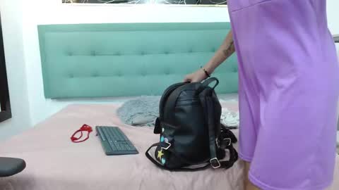  yuri queen  online show from 03-08-26, 02:04