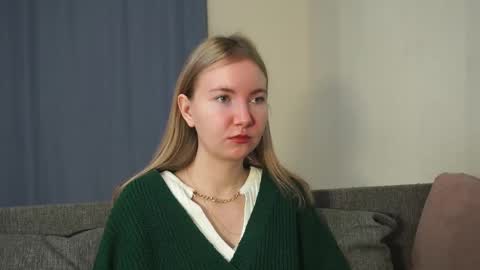 Alesia online show from 12-22-25, 08:55