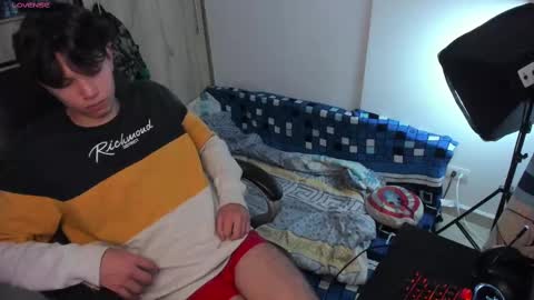 yurii_moody online show from 10-01-25, 07:42