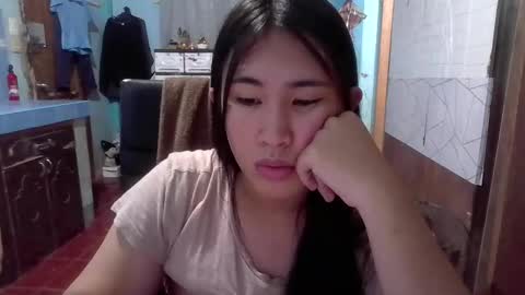 Snapshot of yuriyumixx_xoxo chatting on 10-25-25, 10:45 yuriyumixx_xoxo online show from 10-25-25, 10:45