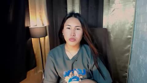 Snapshot of yuriyumixx_xoxo chatting on 11-14-25, 11:53 yuriyumixx_xoxo online show from 11-14-25, 11:53