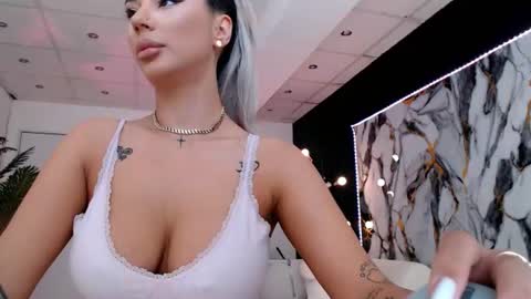 Maria online show from 07-17-26, 07:15