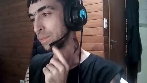 Snapshot of yuumis chatting on 02-25-26, 02:10 Yuumi online show from 02-25-26, 02:10