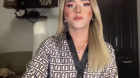 Miss Cali online show from 12-11-24, 06:42