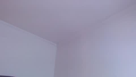 I V Y   online show from 10-03-25, 09:12