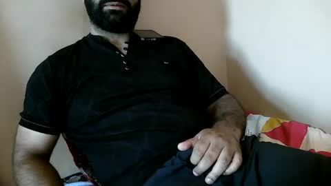 Snapshot of yxxtxxdentyk chatting on 06-24-26, 04:55 Bi BearXXX online show from 06-24-26, 04:55