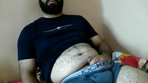 Snapshot of yxxtxxdentyk chatting on 06-25-26, 04:56 Bi BearXXX online show from 06-25-26, 04:56