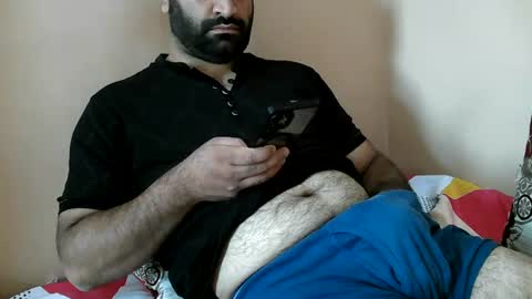 Snapshot of yxxtxxdentyk chatting on 06-29-26, 05:14 Bi BearXXX online show from 06-29-26, 05:14