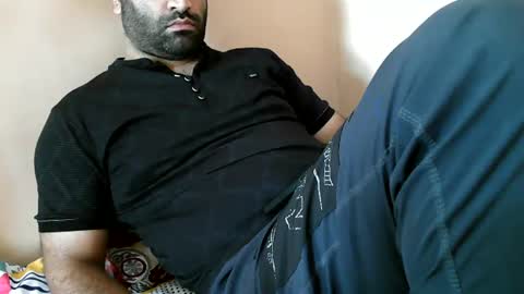 Snapshot of yxxtxxdentyk chatting on 07-27-26, 04:52 Bi BearXXX online show from 07-27-26, 04:52
