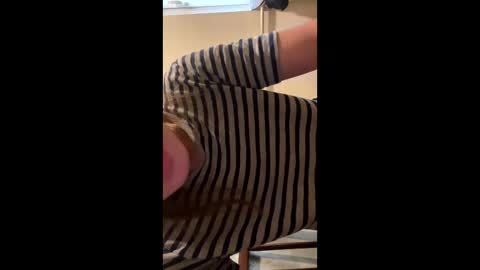 Snapshot of yzza_suave chatting on 11-09-25, 08:45 yzza_suave online show from 11-09-25, 08:45