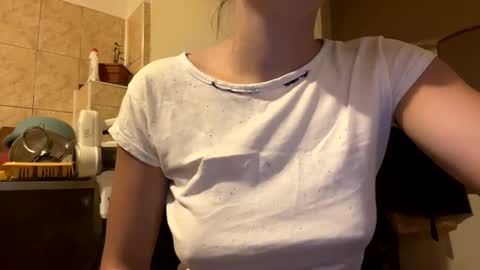 Snapshot of yzza_suave chatting on 11-14-25, 10:07 yzza_suave online show from 11-14-25, 10:07