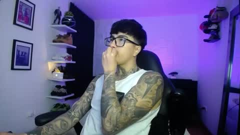 zac_muller1 online show from 01-18-26, 01:20