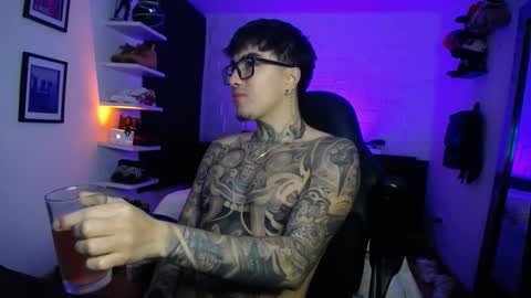 zac_muller1 online show from 02-21-26, 07:09