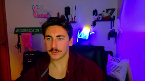 Zach Rhyder online show from 11-07-25, 01:49